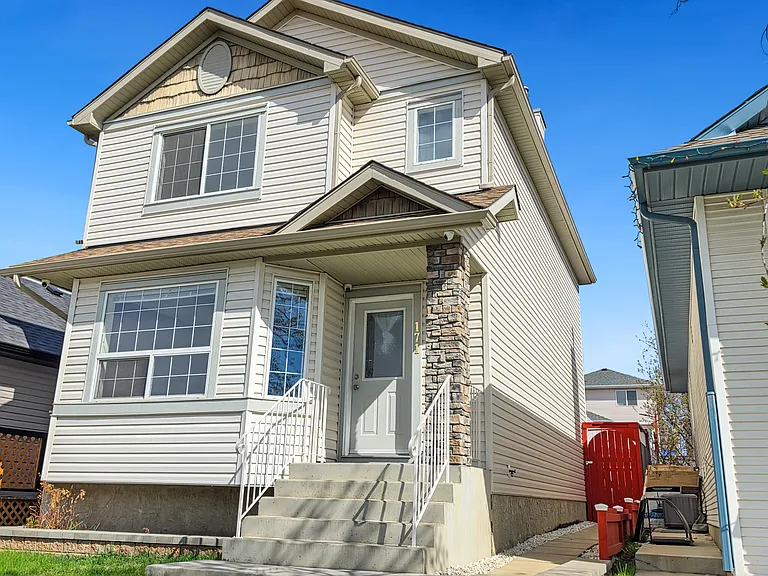171 Taravista St NE — Photo 2