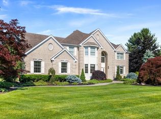 31 Skyview Ter, Stirling, NJ 07980