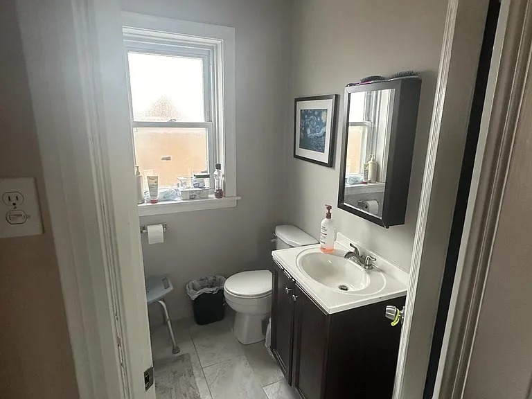 6866 N Overhill Ave #3 — Photo 4