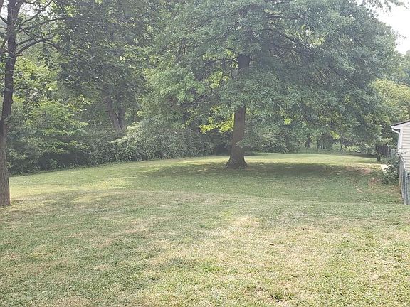 3rd image of 3100 Garst Cabin Dr