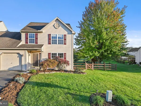 71 Michigan Dr, Sinking Spring, PA 19608