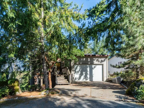 541 Charfinch Pl, Nanaimo, BC V9T 5A4