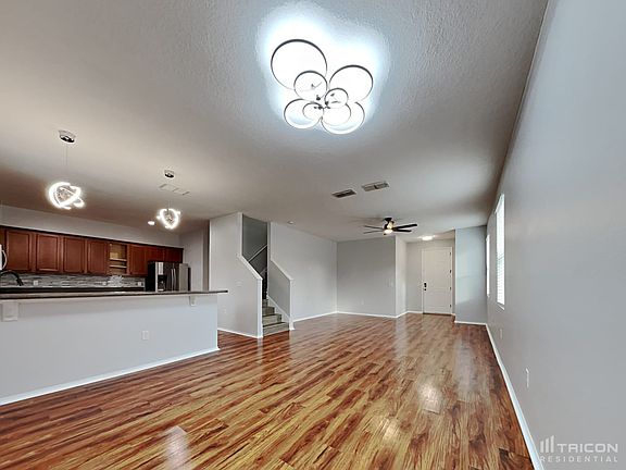 3rd image of 18946 Parapet Pl
