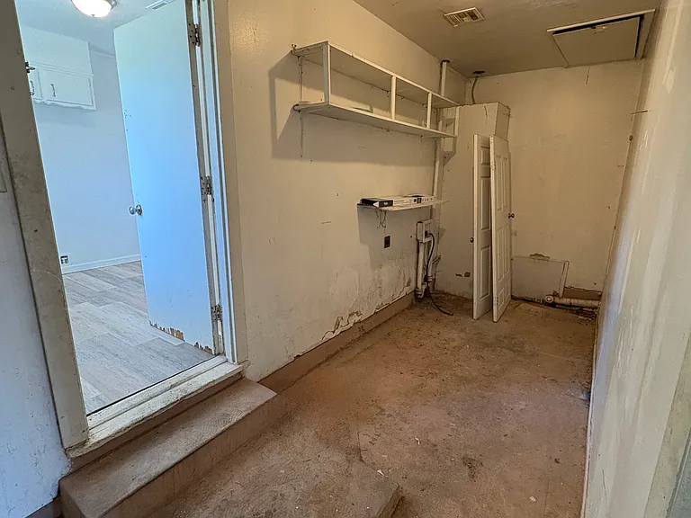 6921 Sears Ter — Photo 6
