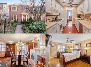 1820 Golf View Ct, Reston, VA 20190