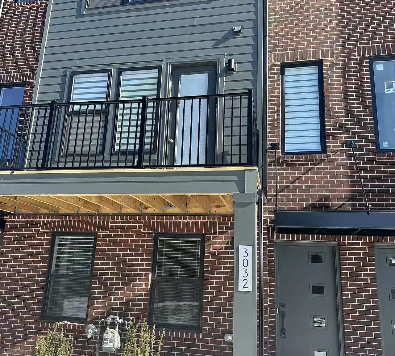 2 bed, 2.5 bath, 1800 sqft, $3,088 — Photo 1