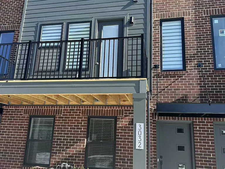 3032 Hydrangea Ln — Photo 1