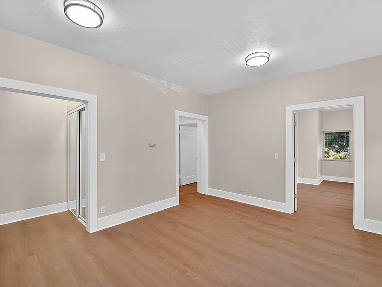 2620 Hillegass Ave. — Photo 8
