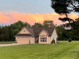 3384 W Ziegler Rd, Piqua, OH 45356