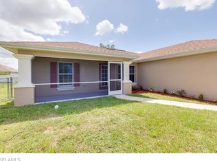 471 NE 1st Ave, Cape Coral, FL 33909