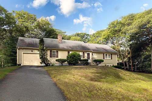 49 Bramblebush Dr Photo 1