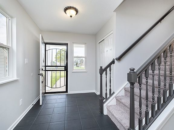 3rd image of 7215 Wellwood Dr