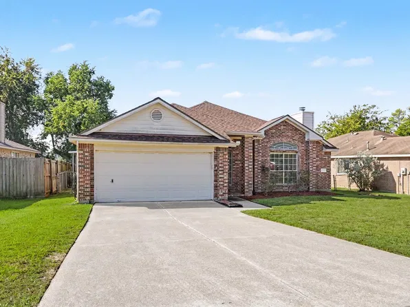 10815 Twin Circles Dr, Montgomery, TX 77356