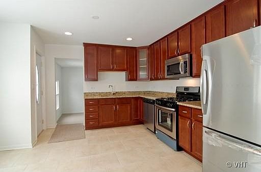 4th image of 3041 N Ernst St