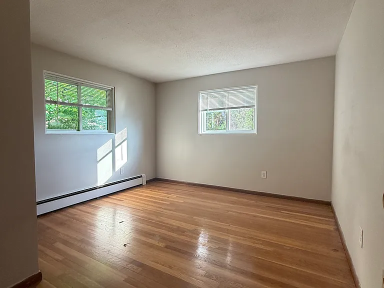 14 Mount Pleasant St #10 — Photo 8