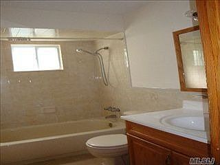 5th image of 249 Dogwood Ave