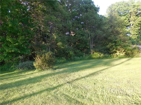 0 Crest Dr, Brighton Twp, PA 15009