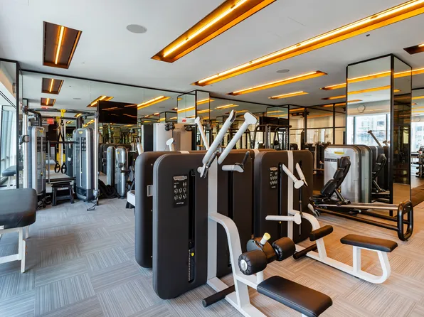 157 West 57th Street 34F image 16 of 17