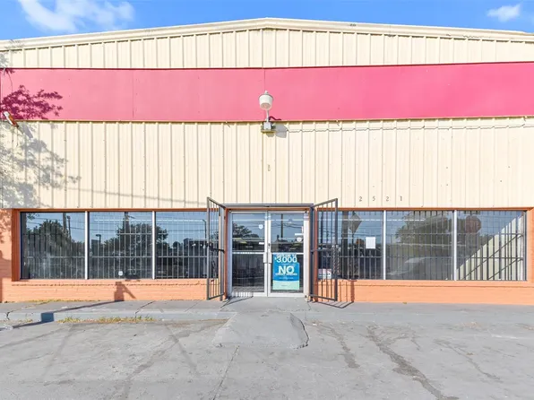 2521 Fulton St, Houston, TX 77009