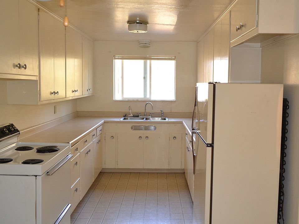 Large kitchen