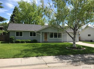 1525 Stanger Dr, Idaho Falls, ID 83404