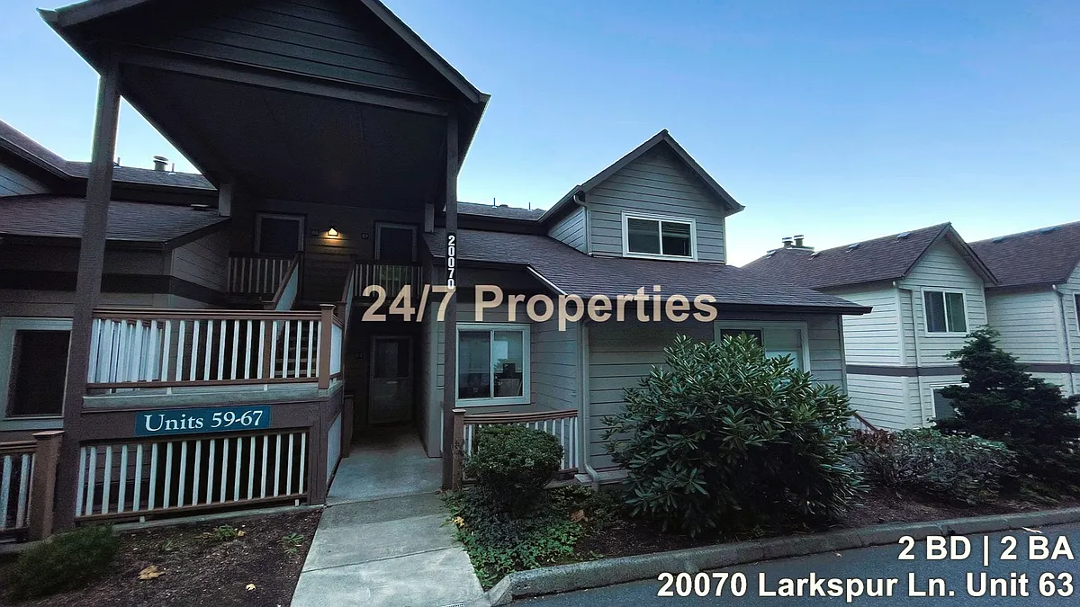 Building Photo - 20070 Larkspur Ln #63