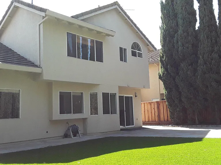 4387 Doane St — Photo 35