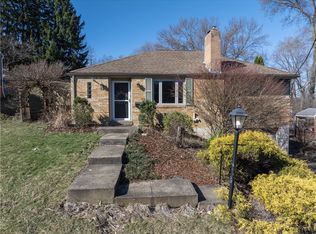 12 Alton Dr, Bethel Park, PA 15102
