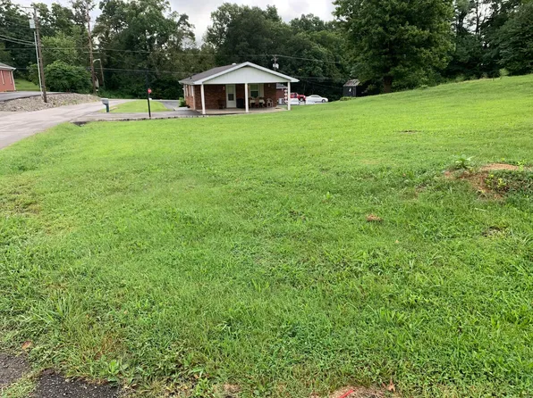 3300 Carrie Bolin Dr, Columbia, KY 42728
