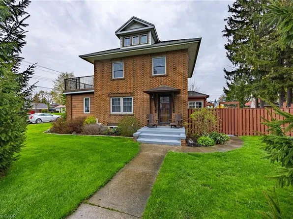 124 1st Ave, Haldimand County, ON N0A 1P0
