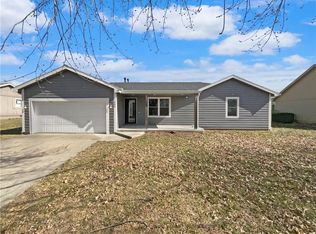 203 Bombay St, Wood Heights, MO 64024