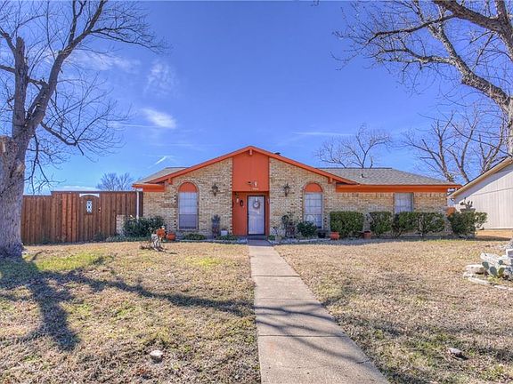 3rd image of 1934 Bosque Dr
