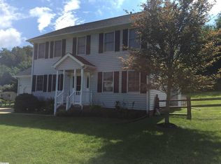 1827 Harvard Rd, Waynesboro, VA 22980
