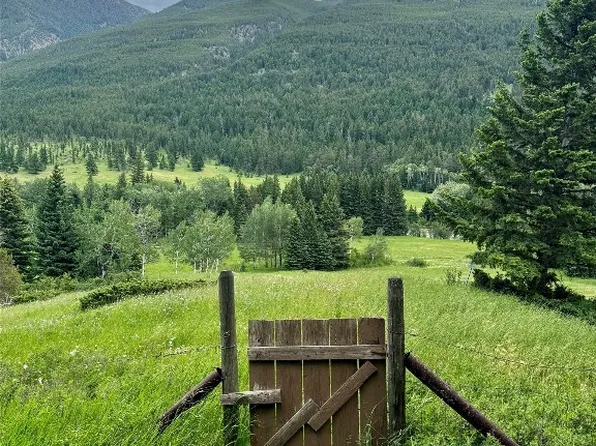 3810 Main Boulder Rd, McLeod, MT 59052