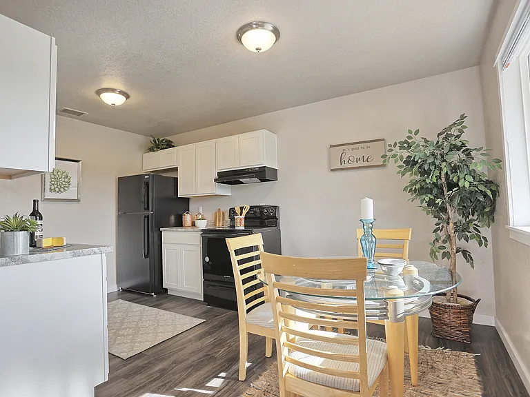 1200 Boulder Dr — Photo 6