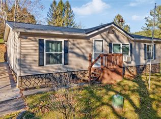 57177 Russell Rd, Senecaville, OH 43780