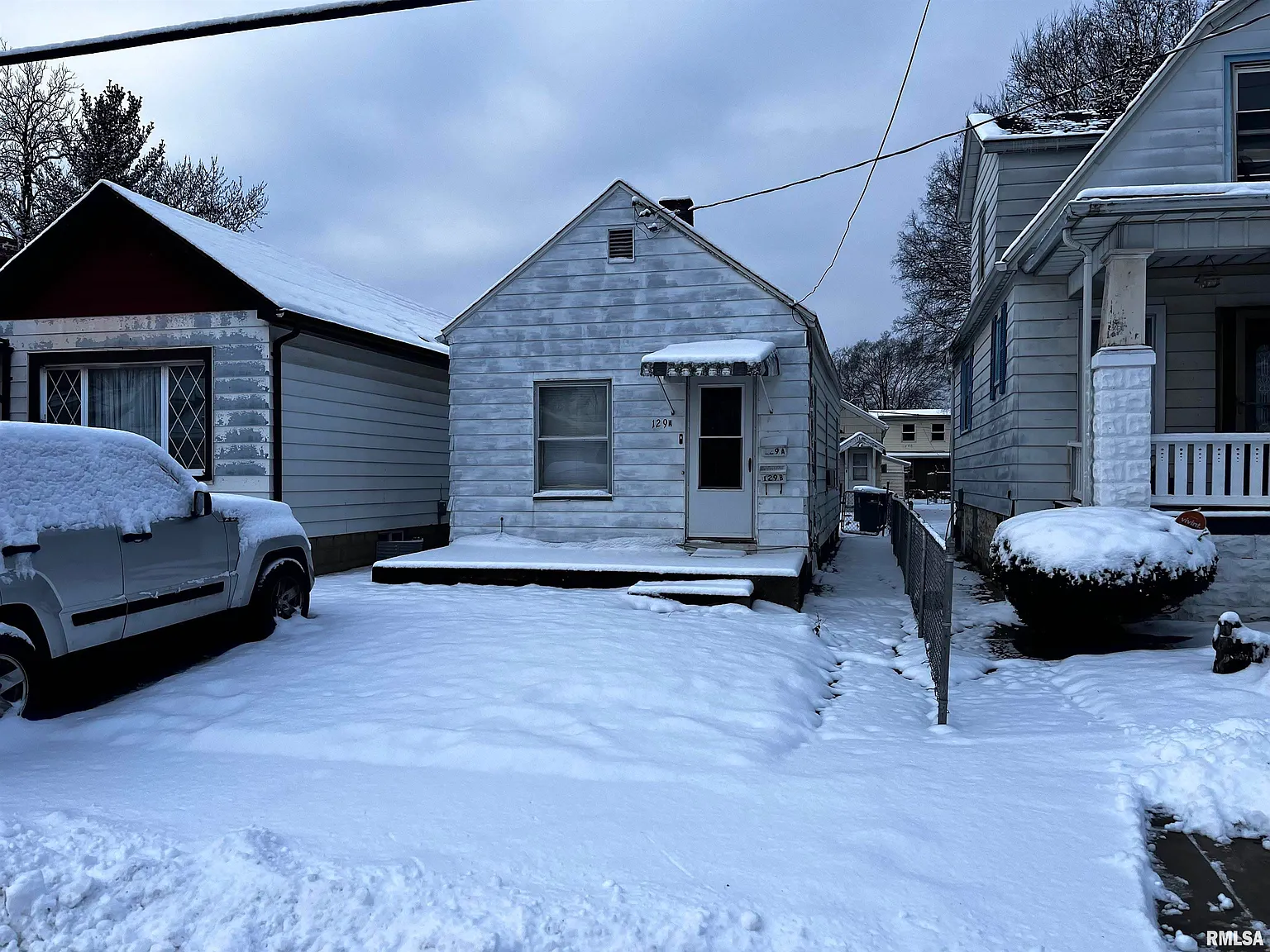 129 N Cedar Ave photo 1