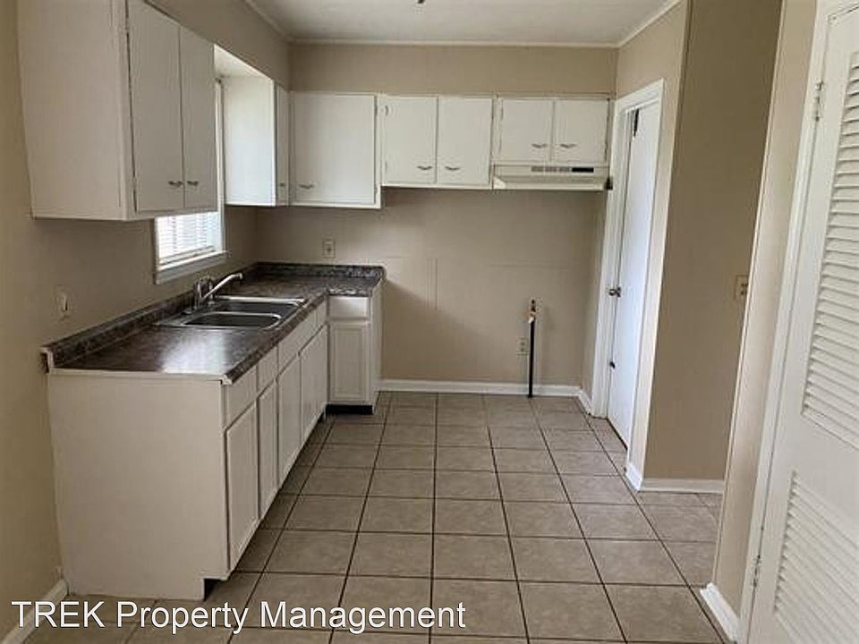 1st image of 1263 Laudeen Dr APT 1