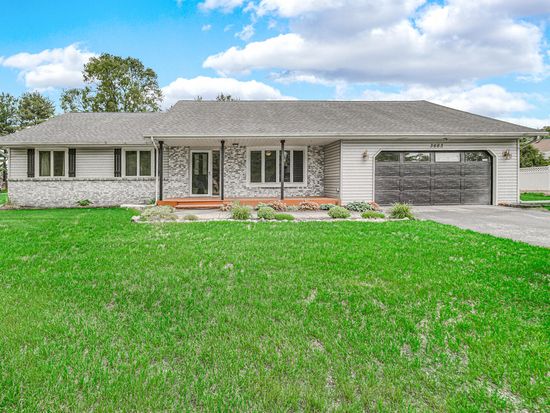 3663 Fase Dr, Wheatfield, IN 46392