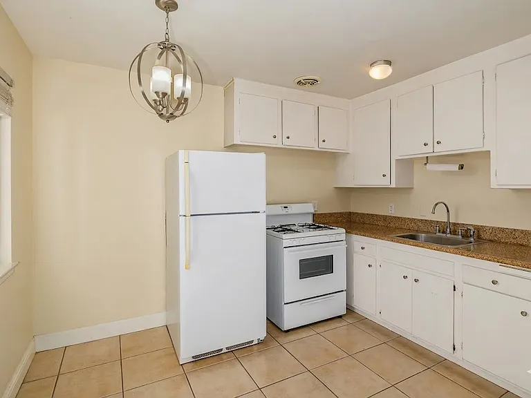 2732 San Jose Way #11 — Photo 6