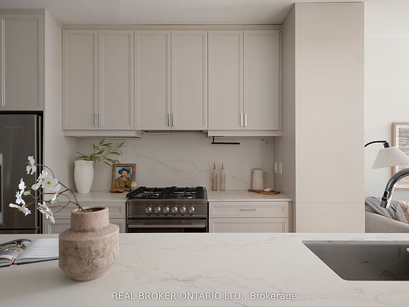 5th image of 62A Perth Ave