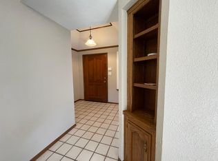 8093 N Angus St, Fresno, CA