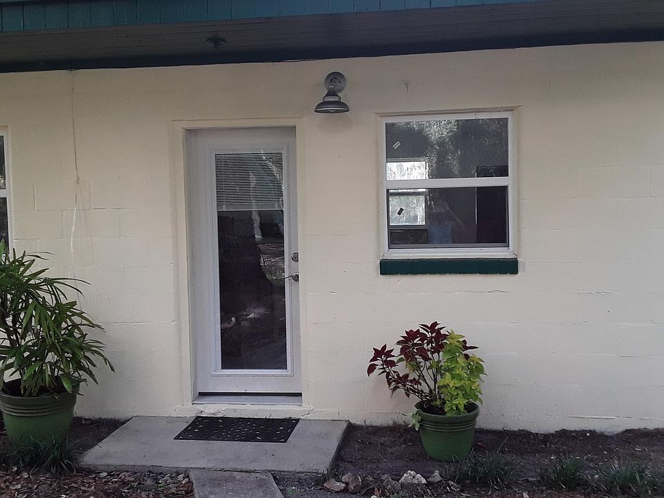 1st image of 532 SE 16th St