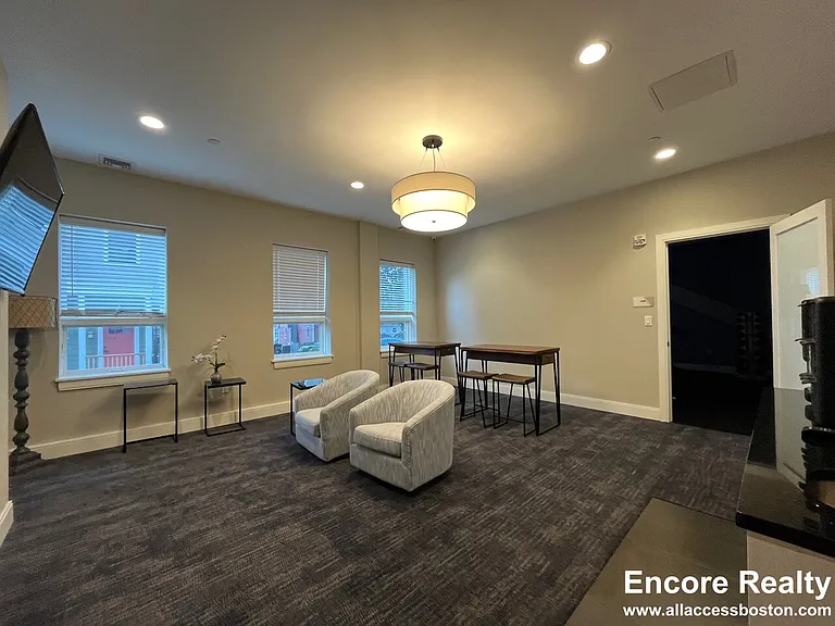 9 Everett St #203 — Photo 18