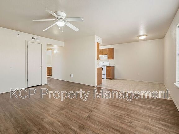 3rd image of 6400 Massard Rd #703