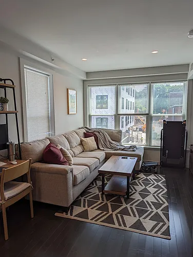 3383 Washington St #304 Photo 1