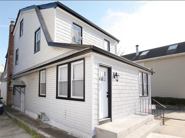 60 Gotham Ave, Elmont, NY