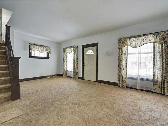 5th image of 1305 W 91st St