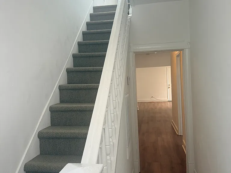 1310 W 39th St — Photo 11