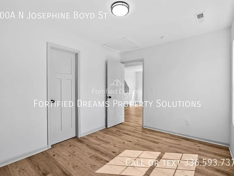 700A N Josephine Boyd St — Photo 13